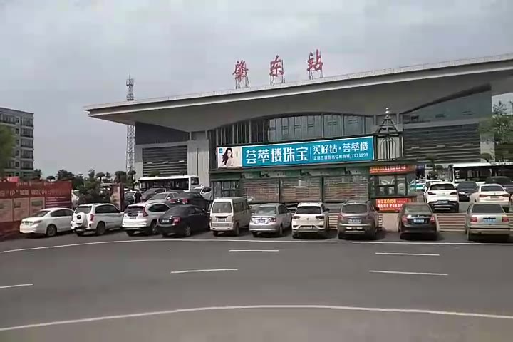 酒店 肇东酒店 肇东鑫润招待所招待所位址还是挺不错的,离火车站挺近