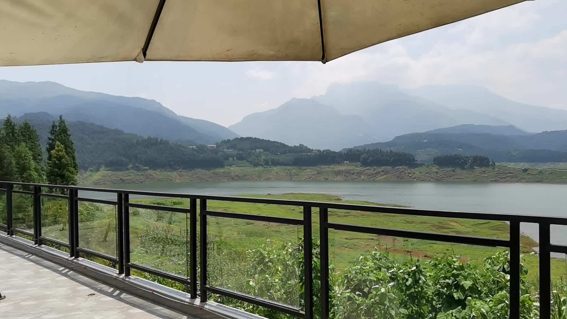 瓦屋山枕湖山居民宿预订价格,联系电话位置地址【携程酒店】